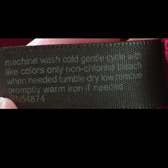 The limited Womens deep red v-neck Button Down dress size 2 - Picture 9 of 9